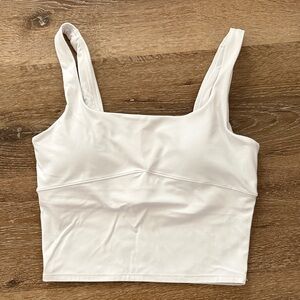 Vuori All the Form Support Square Neck Tank Top in Bright White Small S